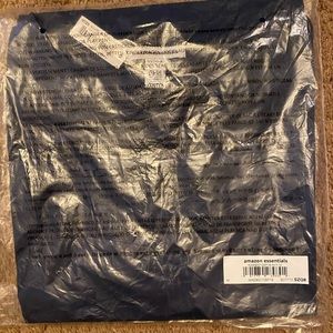 NWT Scrub top-short sleeve